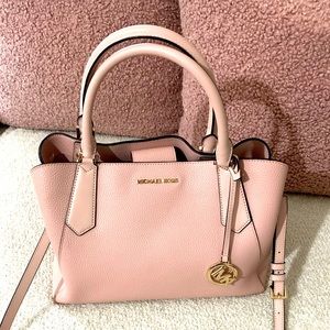Michael Kors Womens Handbag 👜 | Ballet Pink | Kimberly Large East West Satchel